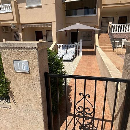 Tranquil Self Catering Golf Course Apartment Alicante Dış mekan fotoğraf