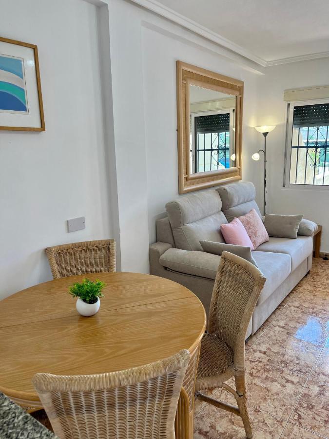 Tranquil Self Catering Golf Course Apartment Alicante Dış mekan fotoğraf